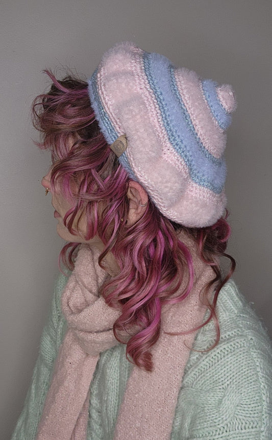 Fae Beret - PInk & Blue