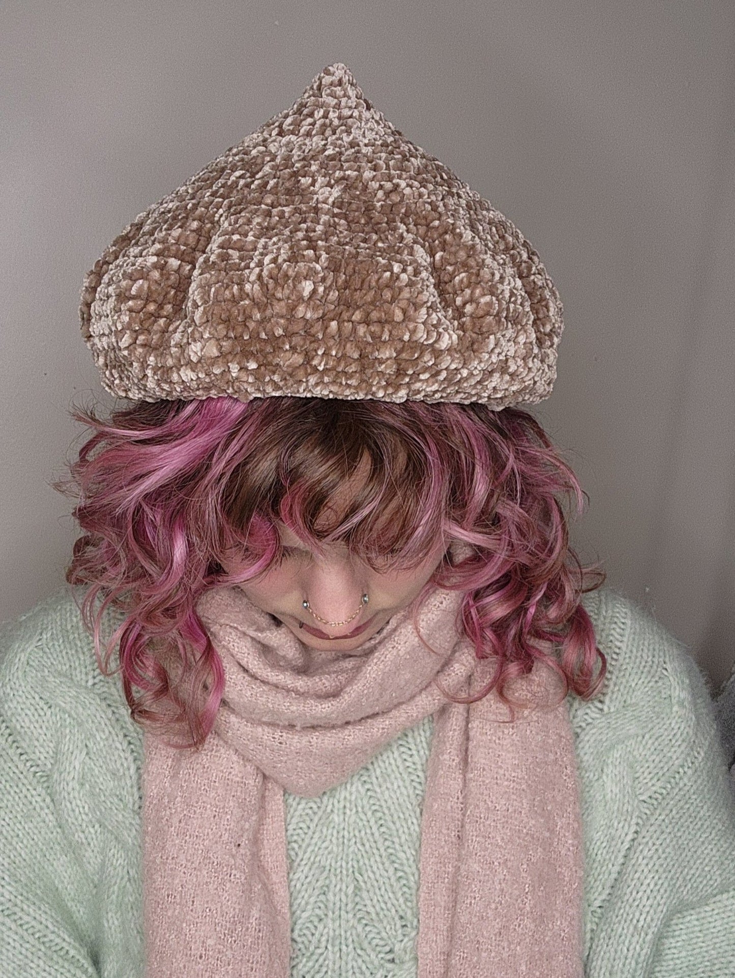 Fae Beret - Brown Velour